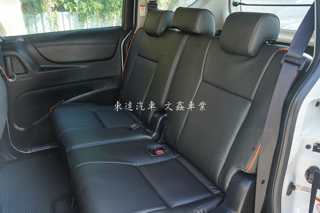 Toyota 2017 Sienta 5人座 1.8豪華10