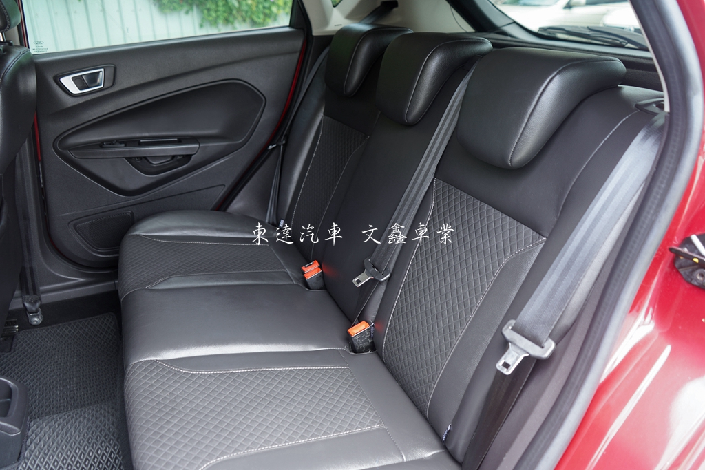 福特 2014 Fiesta 1.0 EcoBoost運動型12