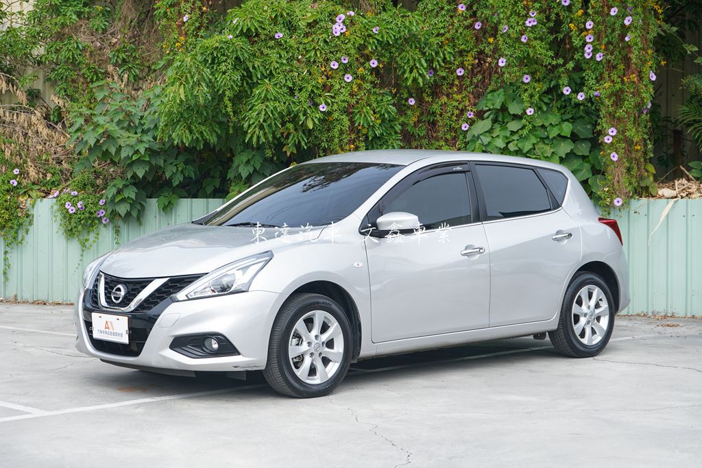 Nissan 2022 Tiida 5D 1.6豪華版0