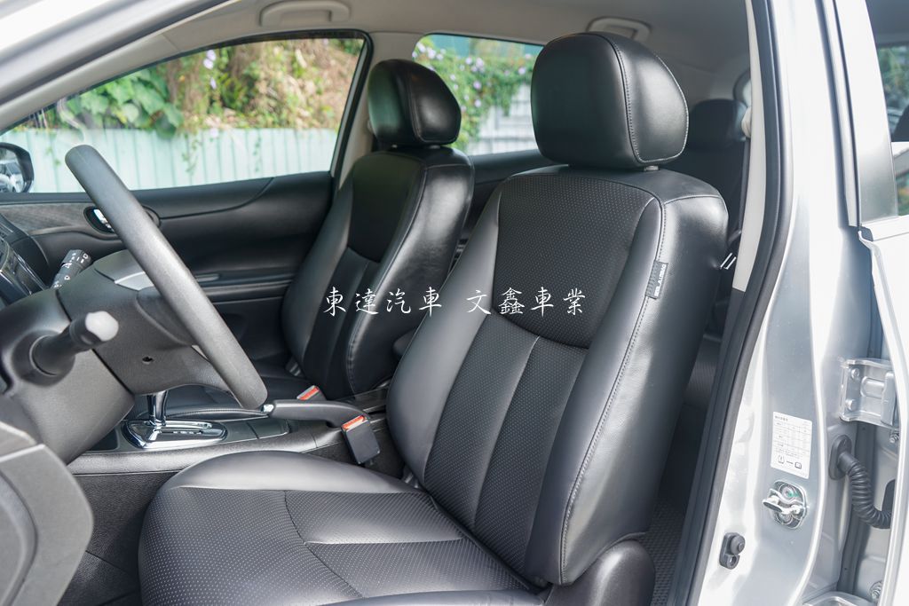 Nissan 2022 Tiida 5D 1.6豪華版10