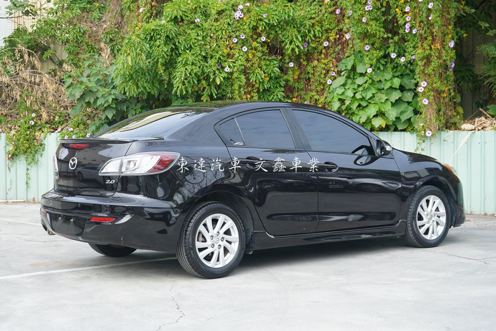Mazda 2014 馬3 2.0尊貴型 4