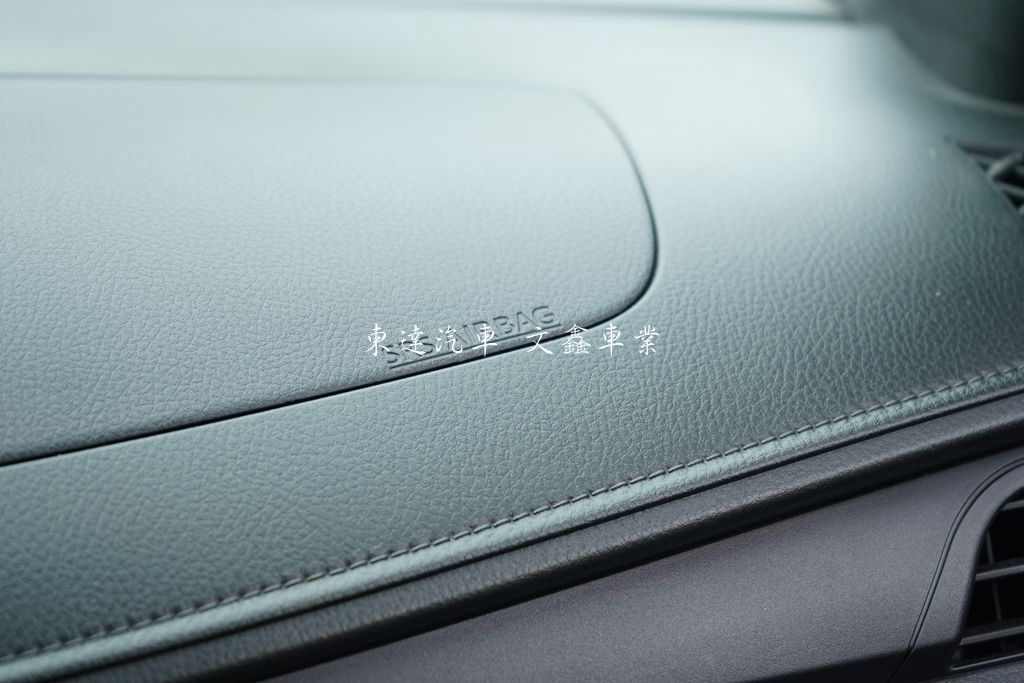 TOYOTA 2016 YARIS 1.5雅緻21