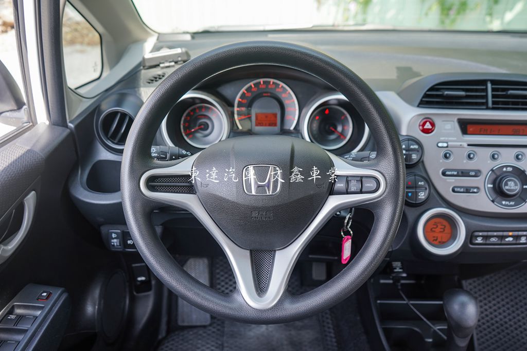 Honda 2012年 Fit 1.5 VTi15