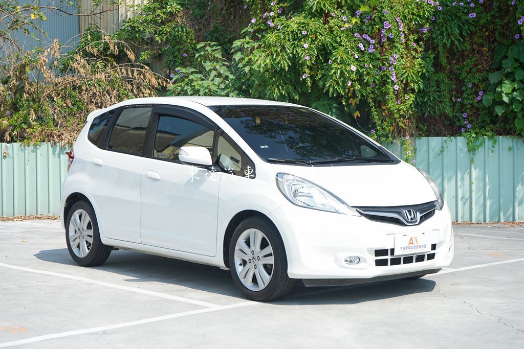 Honda 2012年 Fit 1.5 VTi2