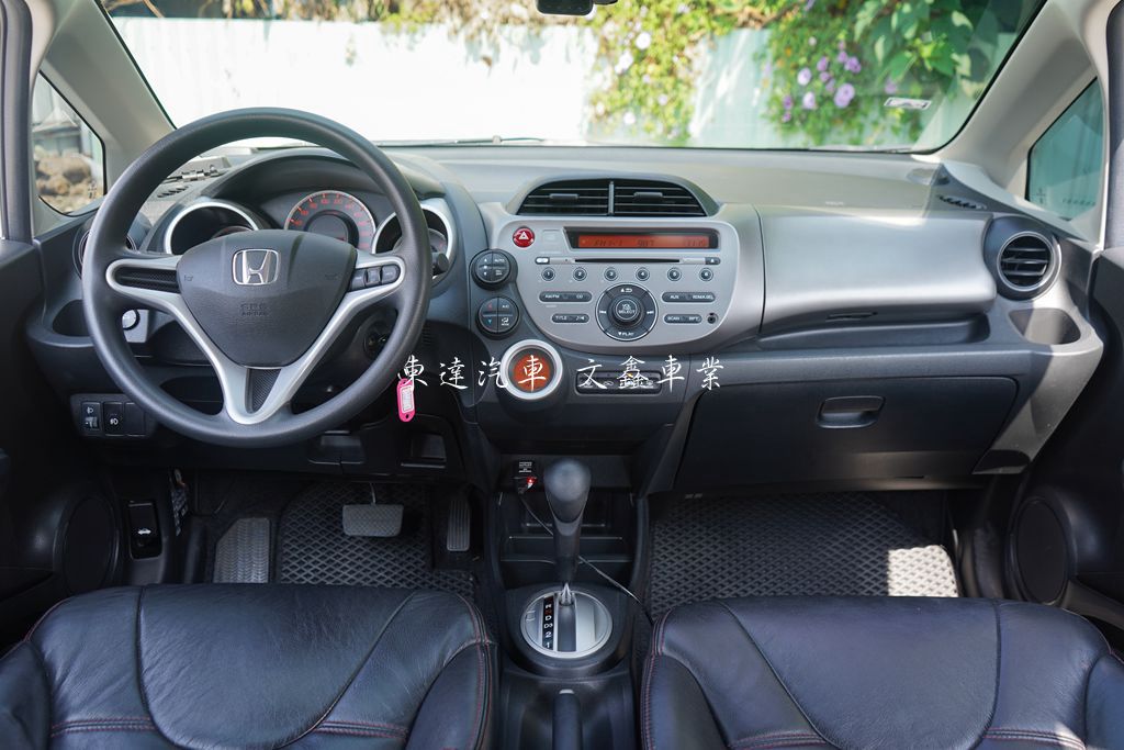 Honda 2012年 Fit 1.5 VTi14