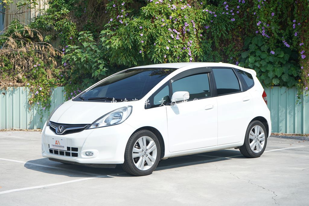 Honda 2012年 Fit 1.5 VTi0