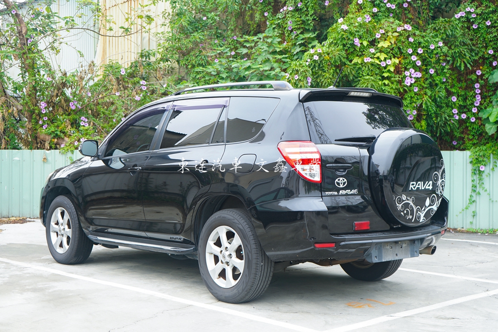 Toyota 2011 RAV4 2.4E6