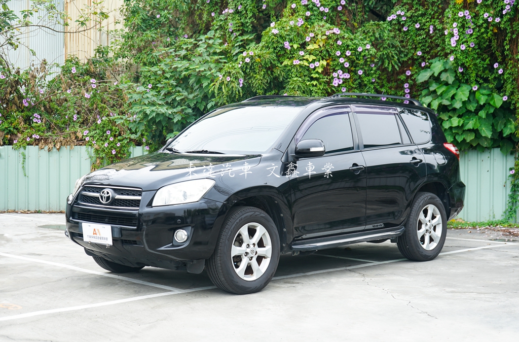 Toyota 2011 RAV4 2.4E0