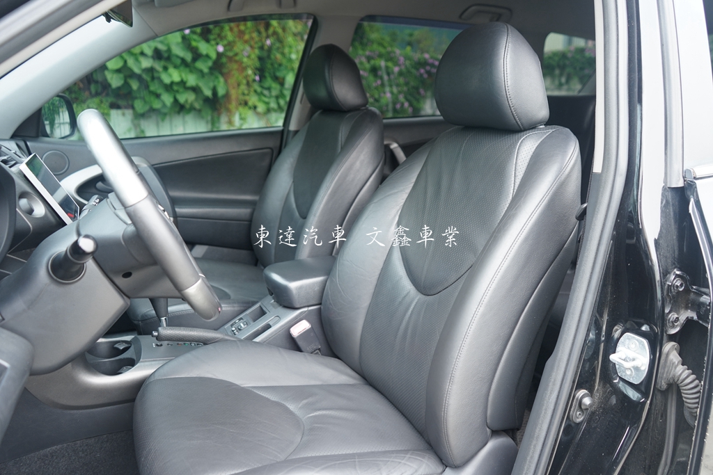 Toyota 2011 RAV4 2.4E10