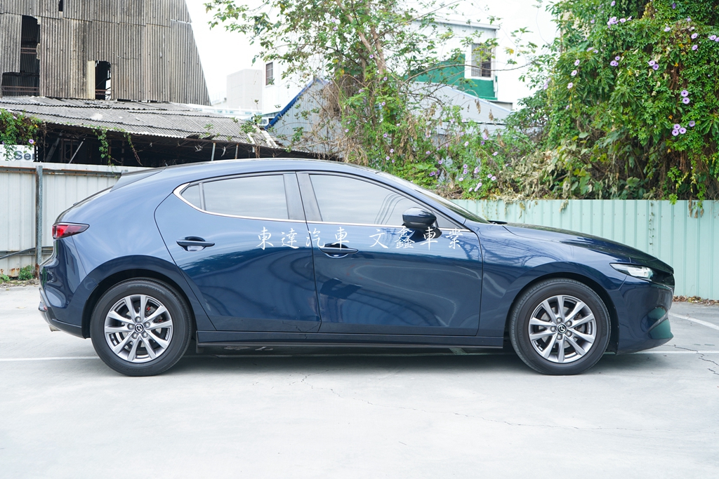 MAZDA 2021年馬3 5D 2.0頂級型3