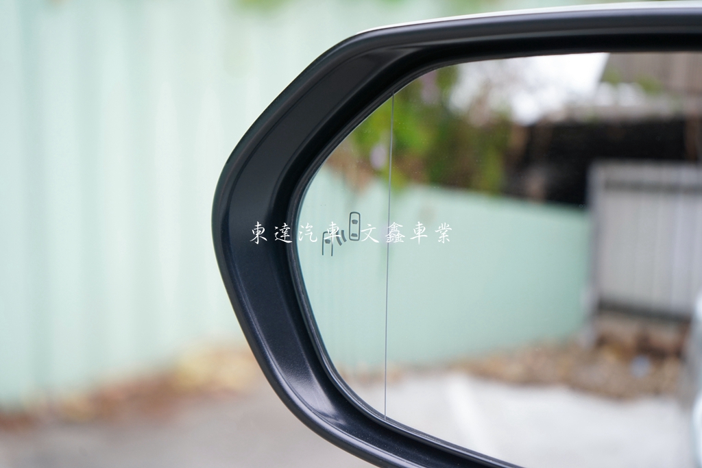 TOYOTA 2022年 PRIUS PHV 1.8 旗艦18