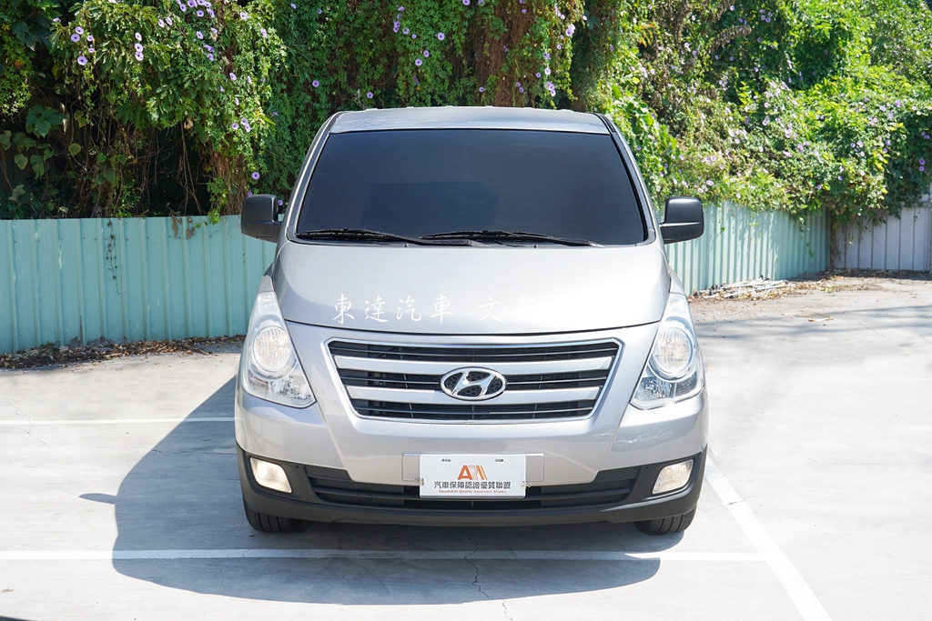 現代 2018 Grand STAREX 2.5旗艦型1