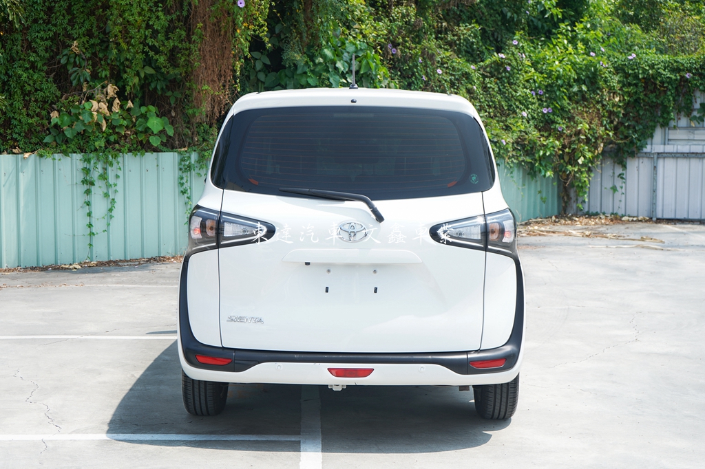 TOYOTA 2023 SIENTA 五人座 1.8豪華版5