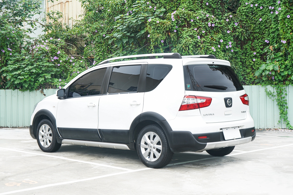 NISSAN 2020 LIVINA 1.6五人座 行家皮椅版6