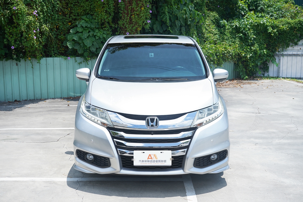 Honda 2016年 Odyssey 2.4 Apex1