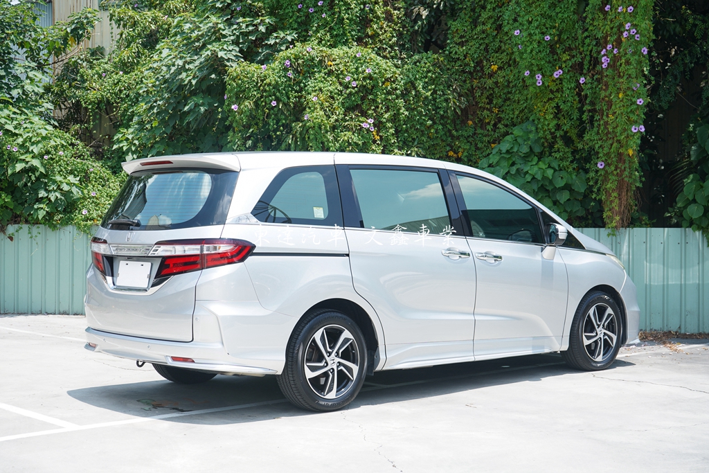 Honda 2016年 Odyssey 2.4 Apex4