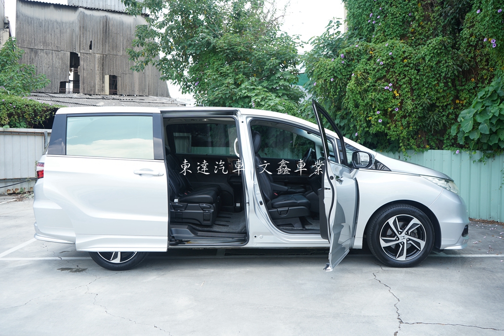 Honda 2016年 Odyssey 2.4 Apex8