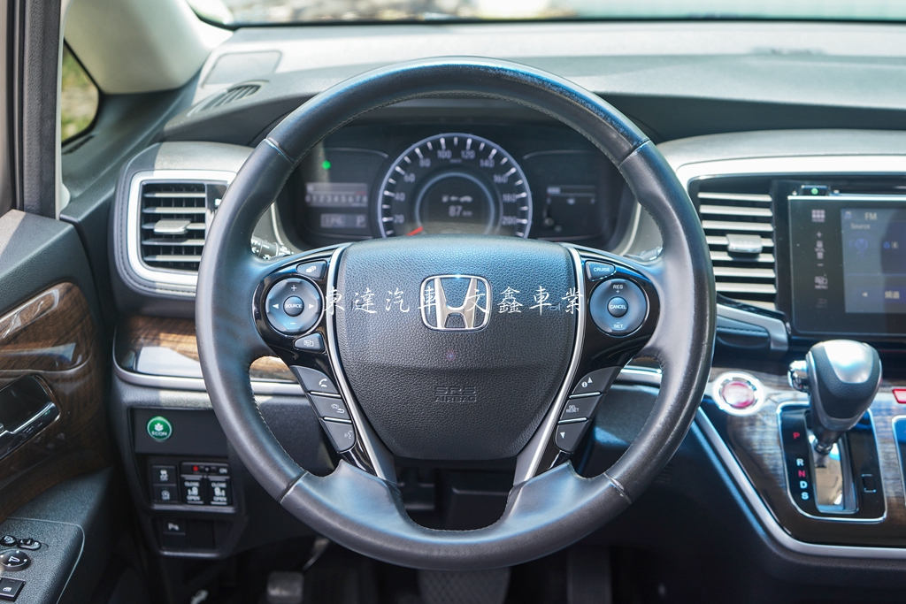 Honda 2016年 Odyssey 2.4 Apex14