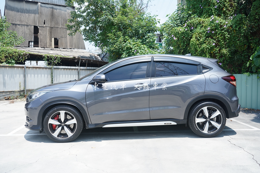 HONDA 2017年 HR-V 1.8S7