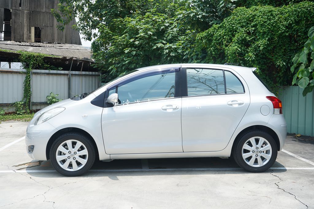 Toyota 2011 Yaris 1.5G7