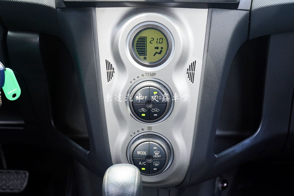 Toyota 2011 Yaris 1.5G16