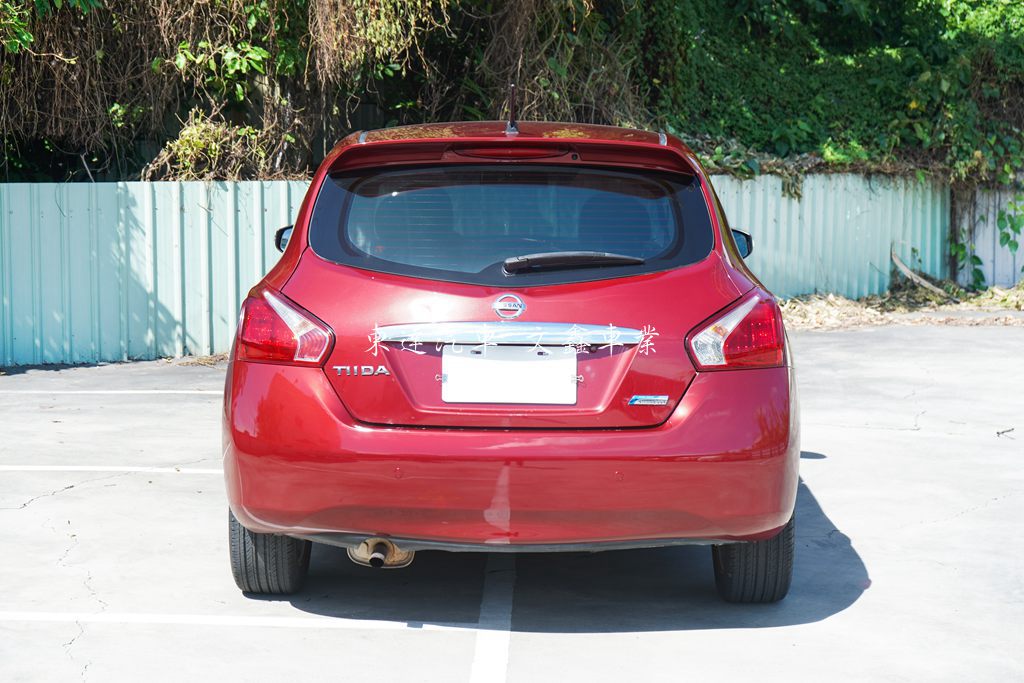 Nissan 2016 Tiida 5D 1.6傳奇版5