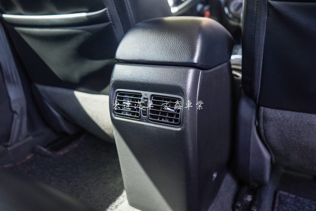 Nissan 2016 Tiida 5D 1.6傳奇版20