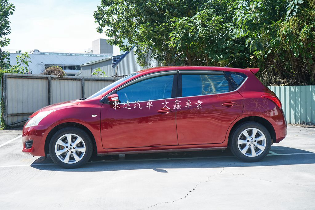 Nissan 2016 Tiida 5D 1.6傳奇版7