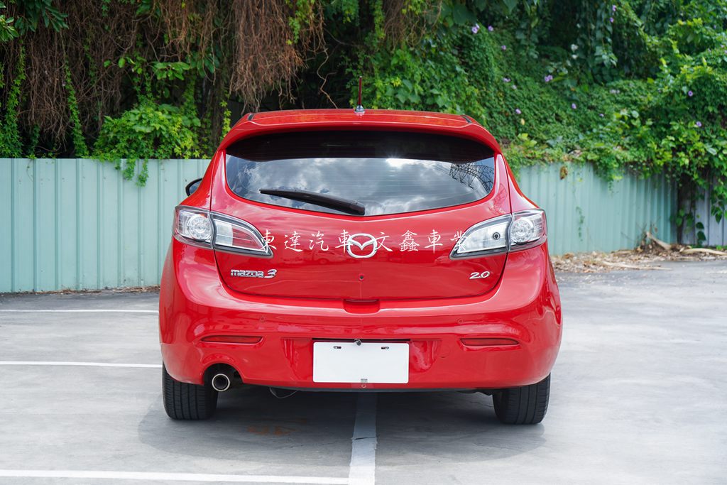 2010 Mazda 3 5D 2.0 頂級型5