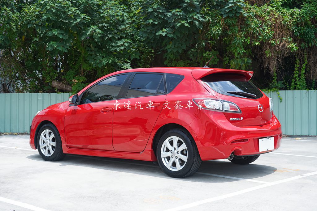 2010 Mazda 3 5D 2.0 頂級型6