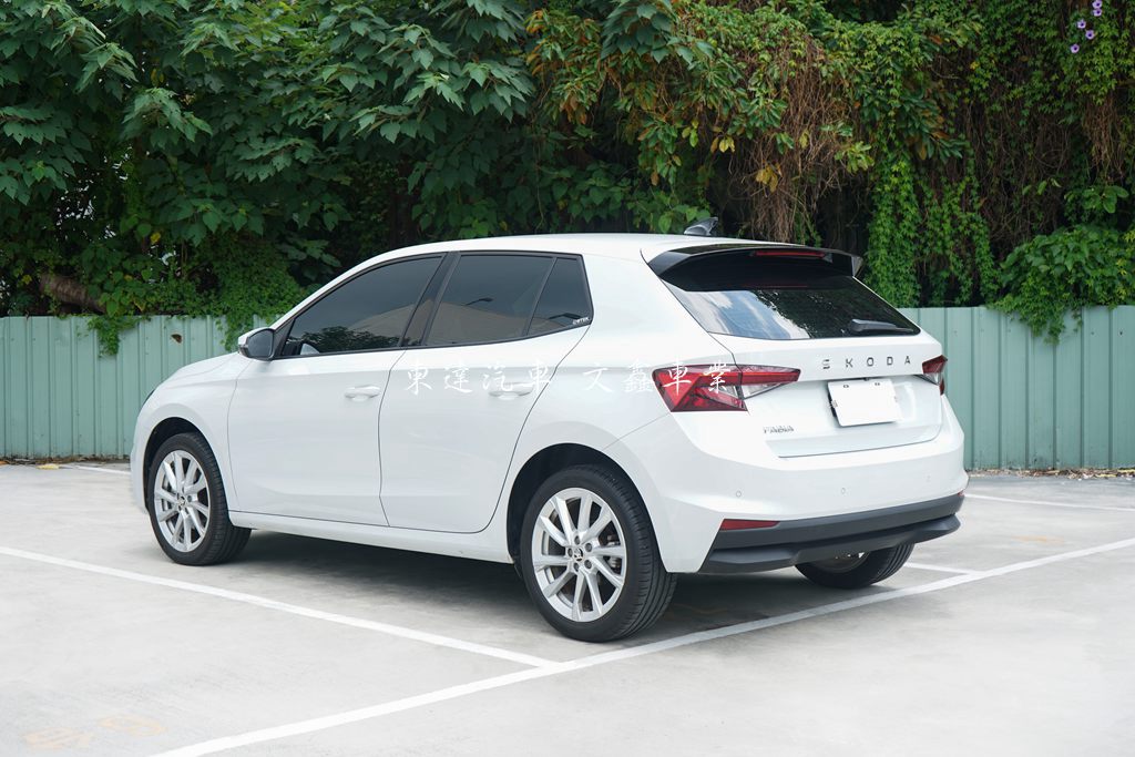 SKODA 2024 Fabia 1.0 TSI豪華動能版6