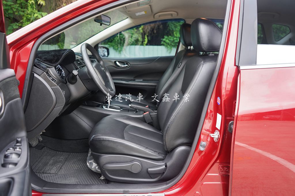 NISSAN 2016 TIIDA 5D 1.6豪華影音版9