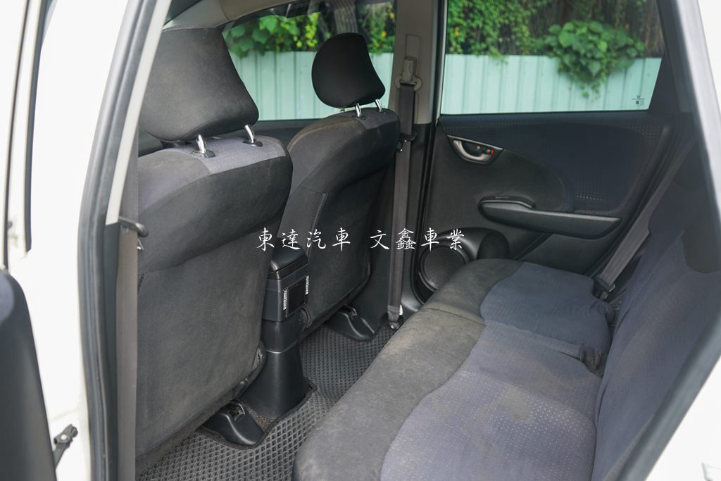Honda 2010  Fit VTi 1.511