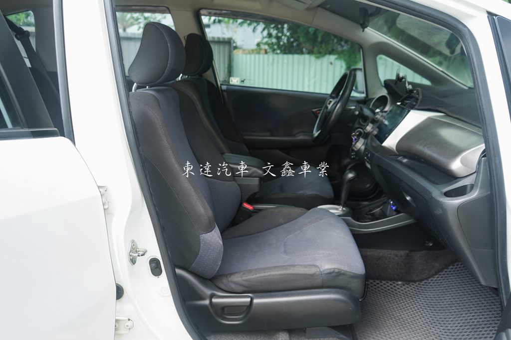 Honda 2010  Fit VTi 1.512