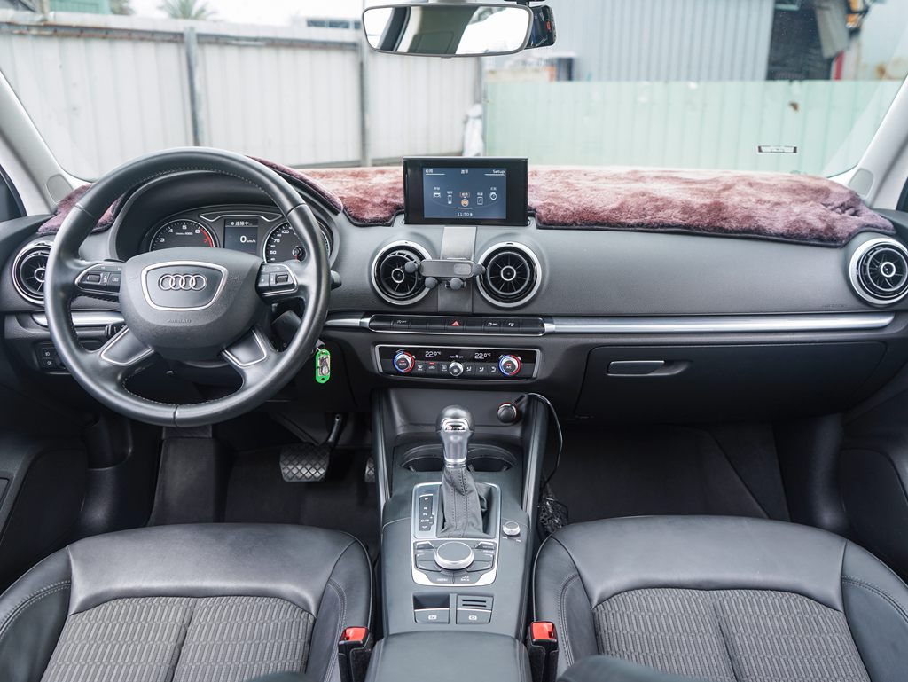 Audi 2016 A3 Sedan 30 TFSI 1.4L11