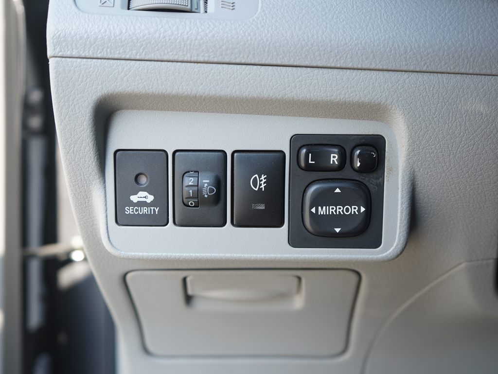 Toyota 2012年 Corolla Altis 1.8 J17
