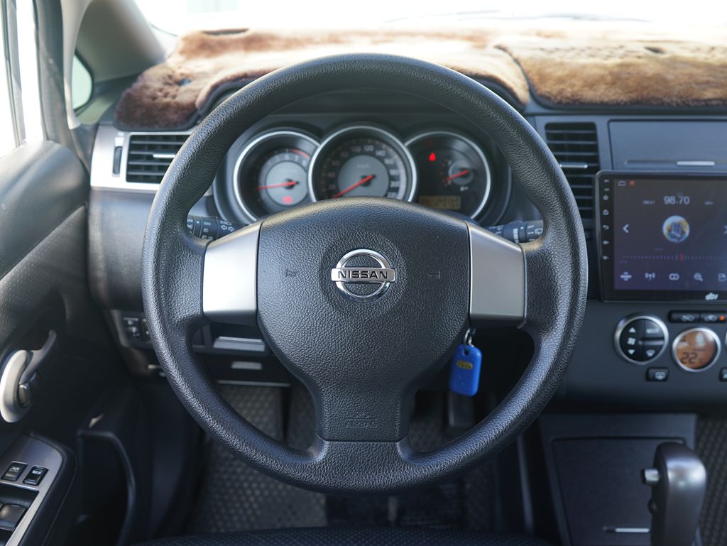2010 Nissan 日產 Tiida 1.8 5D B17