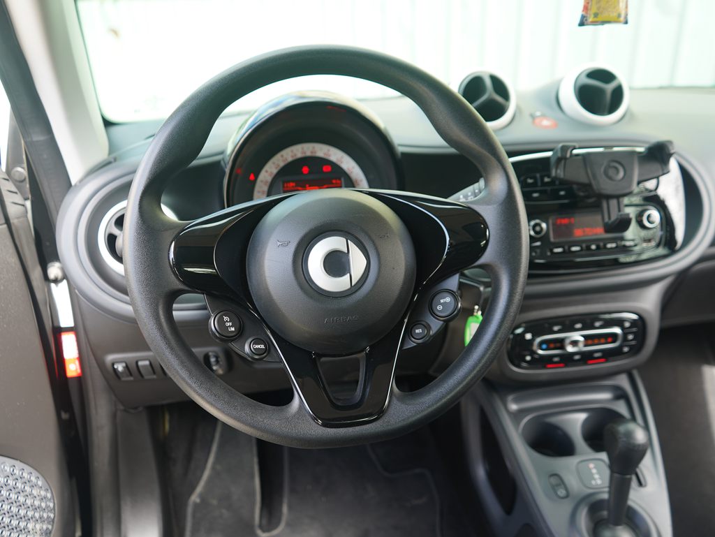 2017 Smart Fortwo 1.0L14