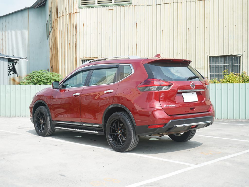 2019 Nissan X-Trail 2.0 2WD 玩美影音版4