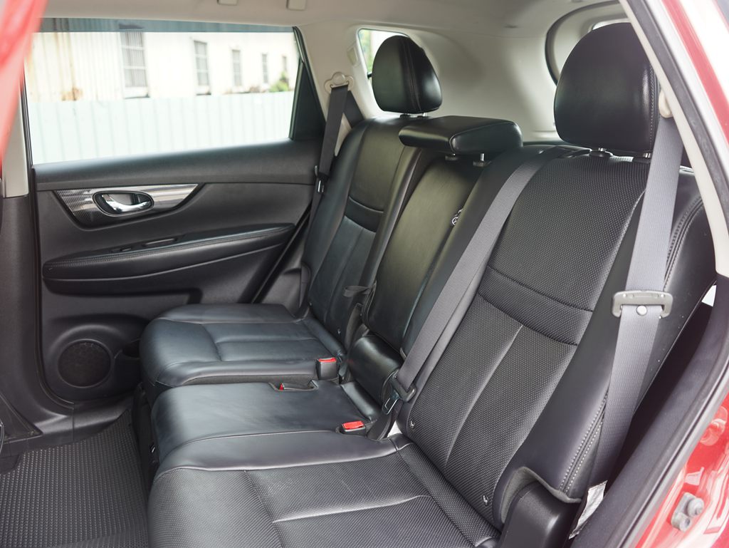 2019 Nissan X-Trail 2.0 2WD 玩美影音版12