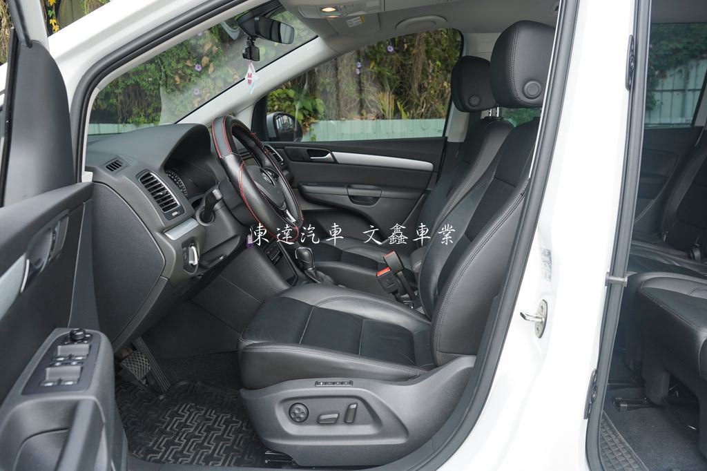 福斯 2017年 Sharan 330TDI 2.0柴油七人座9